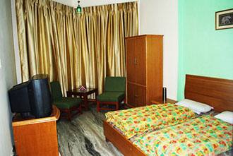 Grand Sirmaur Hotel, Lansdowne 2